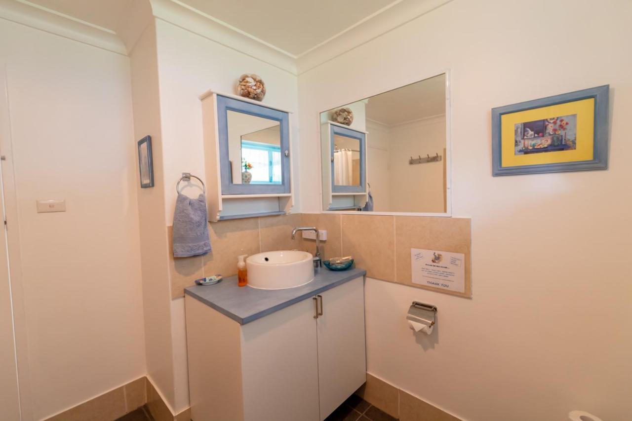 Shabby Chic Shack - 2 Bedroom Beach Cottage Yanchep Esterno foto