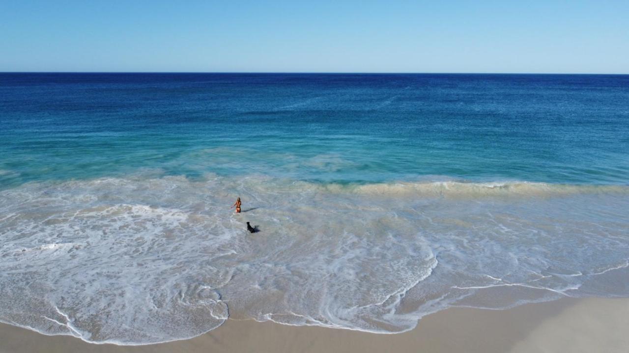 Shabby Chic Shack - 2 Bedroom Beach Cottage Yanchep Esterno foto